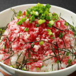 【ふるさと納税】牛とろ丼セット